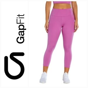 NWT GapFit Women's Cropped Leggings Size L